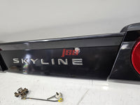 NISSAN SKYLINE R33 TAIL LIGHTS SET SEDAN TAIL LIGHT 1996 SERIES 2 ECR33