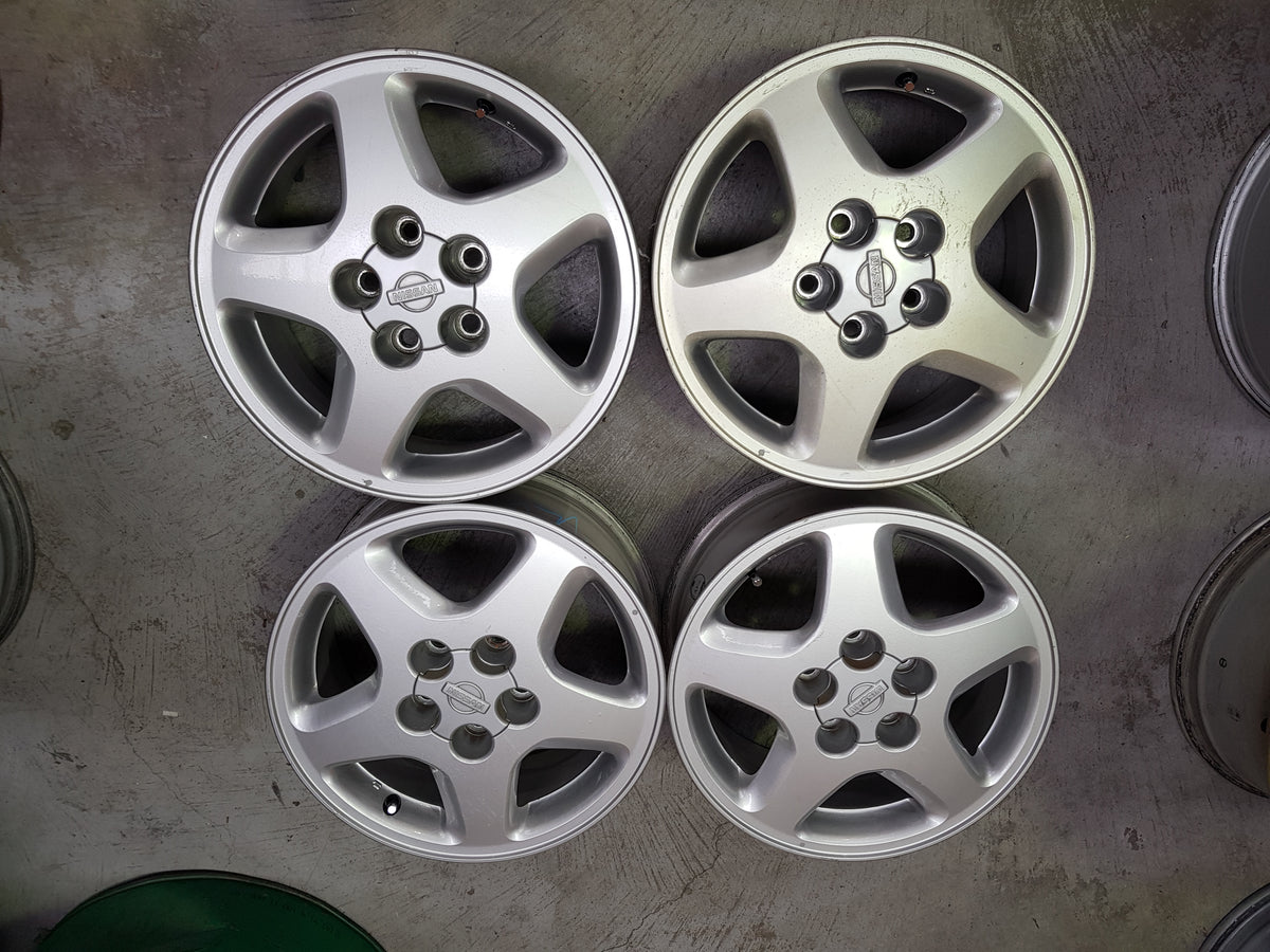 NISSAN SKYLINE R33 STOCK WHEELS 16 INCH 5X114.3 S14 STOCKIES RIMS β Jap ...